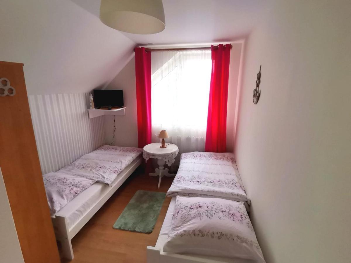 Pokoje Goscinne U Aleksandry Hel Exteriér fotografie